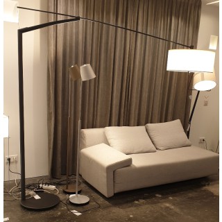 Vibia Balance vloerlamp - SHOWROOMMODEL