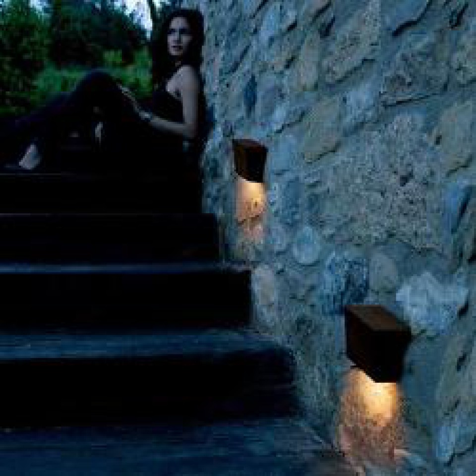 Break Outdoor Floor 4110