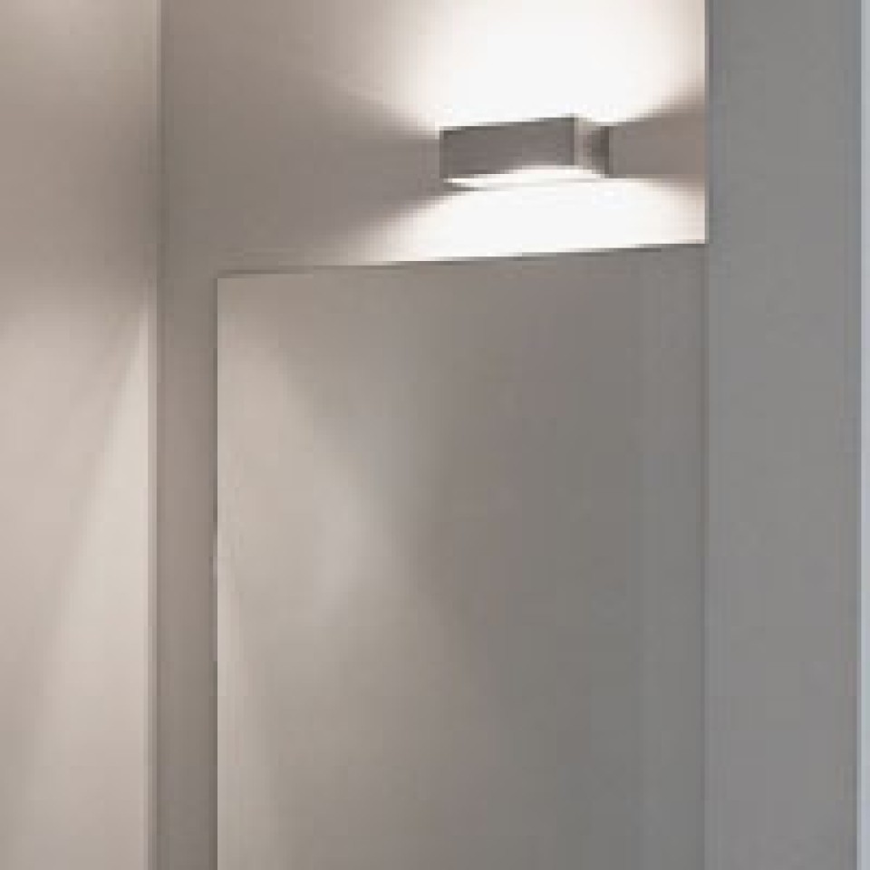 Tibo big fluo wall